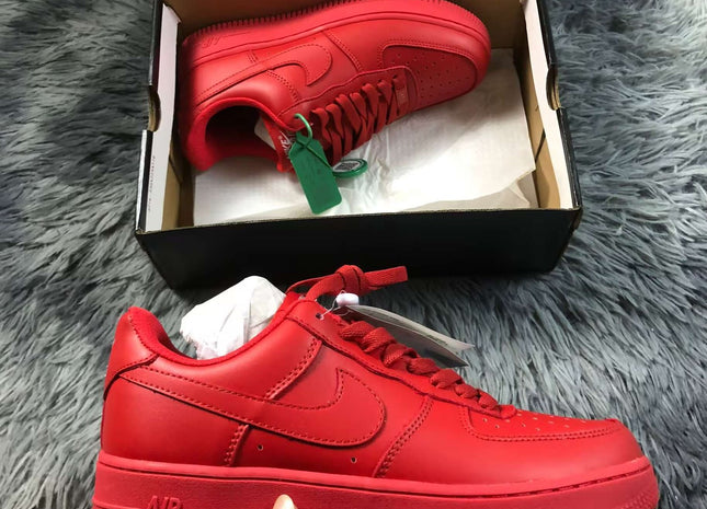 Nike Air Force 1 LV8 GS University Red